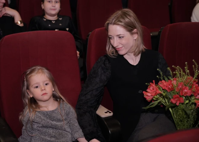 FOTO: aizvadīta animācijas filmas “Telmas ideālā dzimenīte” pirmizrāde. Viesu vidū arī Lepers, Lāce un viņu atvases FOTO: aizvadīta animācijas filmas “Telmas ideālā dzimenīte” pirmizrāde. Viesu vidū arī Lepers, Lāce un viņu atvases
