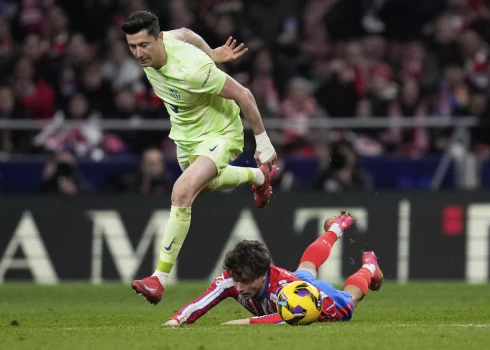 Grandu cīņā Madridē “Barcelona” atspēlējas no 0:2 un sakauj “Atletico” Grandu cīņā Madridē “Barcelona” atspēlējas no 0:2 un sakauj “Atletico”