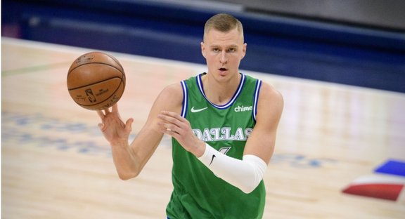 Porziņģis gūst 11 punktus un ar “Celtics” izcīna astoto uzvaru pēc kārtas Porziņģis gūst 11 punktus un ar “Celtics” izcīna astoto uzvaru pēc kārtas