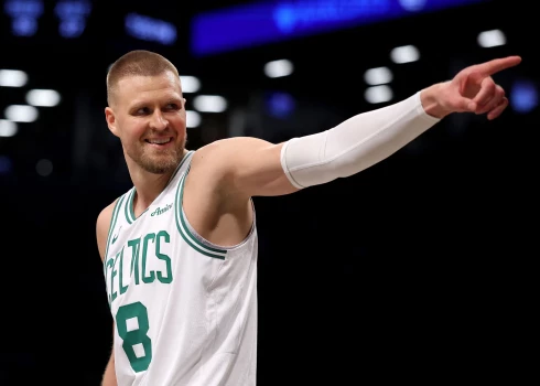 Porziņģis pēc astoņu spēļu izlaišanas laukumā atgriežas kā rezultatīvākais “Celtics” rindās Porziņģis pēc astoņu spēļu izlaišanas laukumā atgriežas kā rezultatīvākais “Celtics” rindās